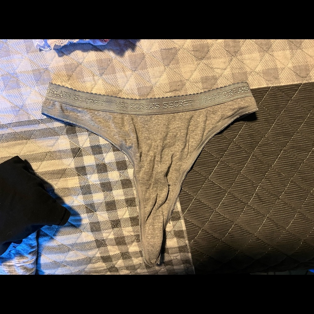 Vintage Victoria’s Secret wide and cotton thong 90s